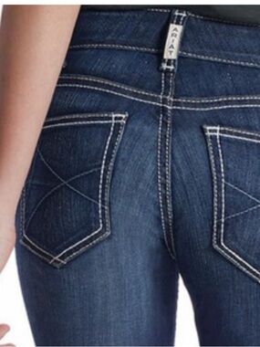 Ariat Ella R.E.A.L. Stretch Mid Rise Skinny Jean 30R Horse Western Ranch Stars